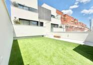 Rynek Pierwotny - Town House -
Cox - San Fernando